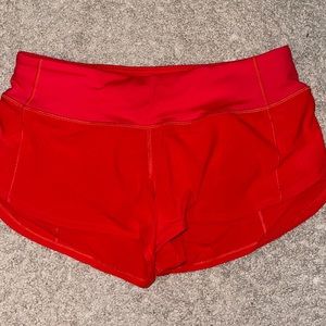 Speed up low-rise shorts 2.5